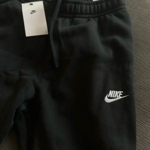 Nike Mens Sweatpants. Brand New Sz M